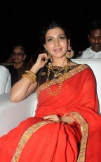 Samantha Red Saree Hot Stills at Son of Sathyamurthy Audio Launch Function