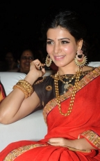 Samantha Red Saree Hot Stills at Son of Sathyamurthy Audio Launch Function