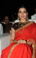 Samantha Red Saree Hot Stills at Son of Sathyamurthy Audio Launch Function