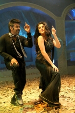 Ganga Muni 3 Kanchana2 Movie Taapsee Raghava Lawrence New HD Stills