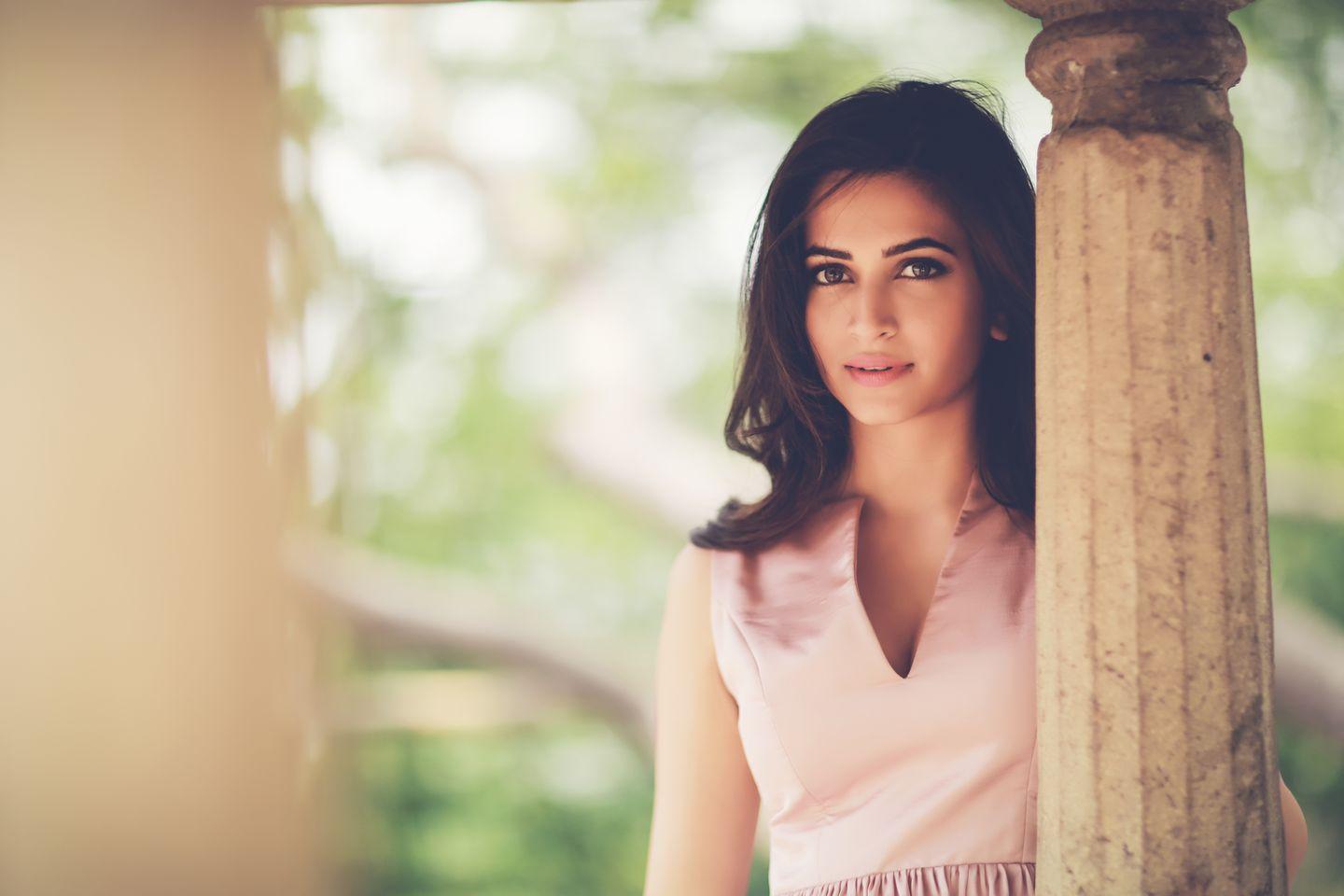 Kriti Kharbanda Latest Photo Shoot ULTRA HD Photos, Stills, Images,  Gallery, Pics | 25CineFrames