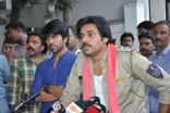 Power Star Pawan Kalyan Meets Mega star Chiranjeevi and Ram Charan at his House Ultra HD Photos