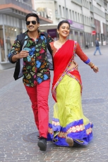 Soukyam Telugu Movie Latest New HD Photos Gallery Images  Gopichand, Regina Cassandra
