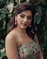 Mehreen Pirzada New Latest HD Photos | F2, Entha Manchivaadavuraa Movie Heroine Mehreen Pirzada Photo Shoot Images