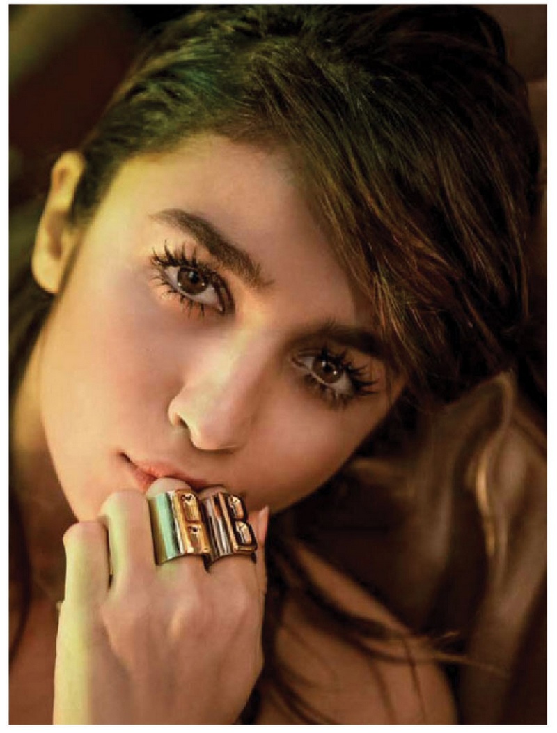 Alia Bhatt Latest Hot Photo Shoot Poses For Grazia