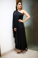 Actress Rasi Khanna Hot in Black Dress ULTRA HD Photos, Stills | Raashi Khanna Latest Images