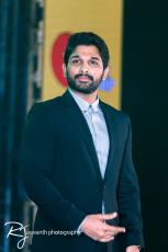 Allu Arjun ULTRA HD Latest Photos, Stills, Images, Gallery