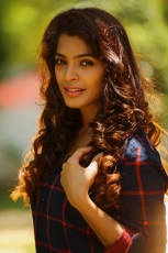 Actress Sanchita Shetty Latest Ultra HD Hot Photo Shoot HD Photos Stills Images New Gallery Pics