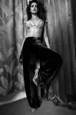 Priyanka Chopra Hot PhotoShoot poses for Flaunt Magazine HD Photos