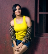 Actress Anchor Anasuya Bharadwaj Latest Hot PhotoShoot in Yellow and Black dress