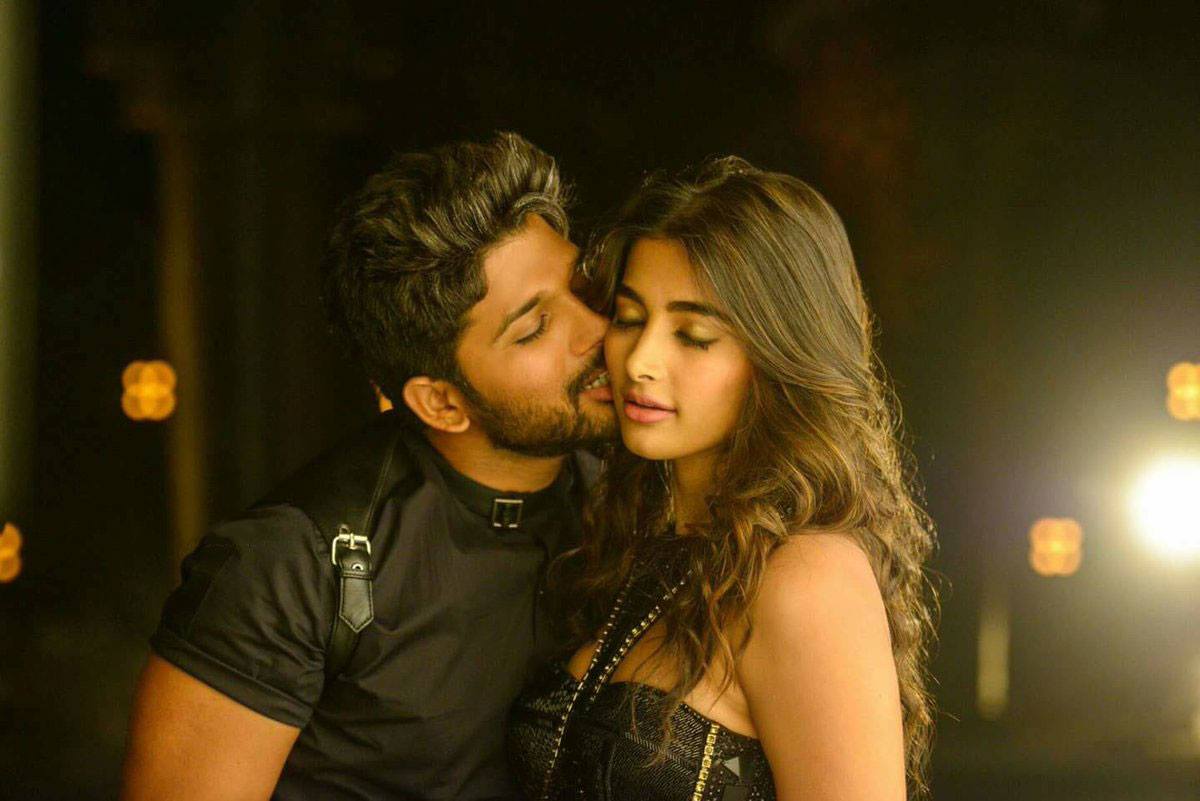 DJ Duvvada Jagannadham Movie . Allu Arjun. Pooja Hegde. New Movie Posters  HD phone wallpaper | Pxfuel