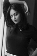 Nandita Swetha Latest Hot Photos HD Stills Ekkadiki Pothavu Chinnavada Movie Images