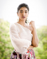 Pooja Hegde New Latest HD Photos | Maharshi, Housefull 4 Movie Heroine Pooja Hegde Photo Shoot Images | Pooja Hegde Latest Hot Photos HD Stills