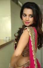 Diksha Panth New Latest HD Photos Jr NTR Bigg Boss Telugu Show Heroine Diksha Panth Photo Shoot Images