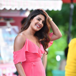 Priyanka Chopra Pink Dress ULTRA HD Photos Leaked 2017 Priyanka Chopra at 3rd Third Hollywood Film Sets Priyanka Chopra Pink Gown Hollywood Movie Images Stills Gallery