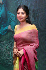 Sai Pallavi New Latest HD Photos Heroine Sai Pallavi Photo Shoot Images