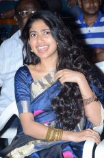 Sai Pallavi New Latest HD Photos Heroine Sai Pallavi Photo Shoot Images