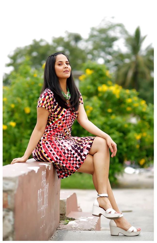 Anchor Anasuya Bharadwaj Hot Photo Shoot Latest Hd Photos Stills 25cineframes