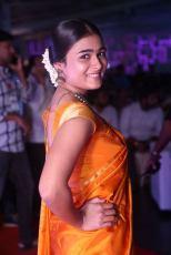 Shalini Pandey New Latest HD Photos Arjun Reddy Movie Heroine Shalini Pandey Photo Shoot Images