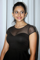 Rakul Preet New Latest HD Photos SPYDER Movie Heroine Rakul Preet Photo Shoot Images