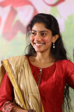 Sai Pallavi Latest HD Photos at Fidaa Movie 50 Days Sambaralu Function