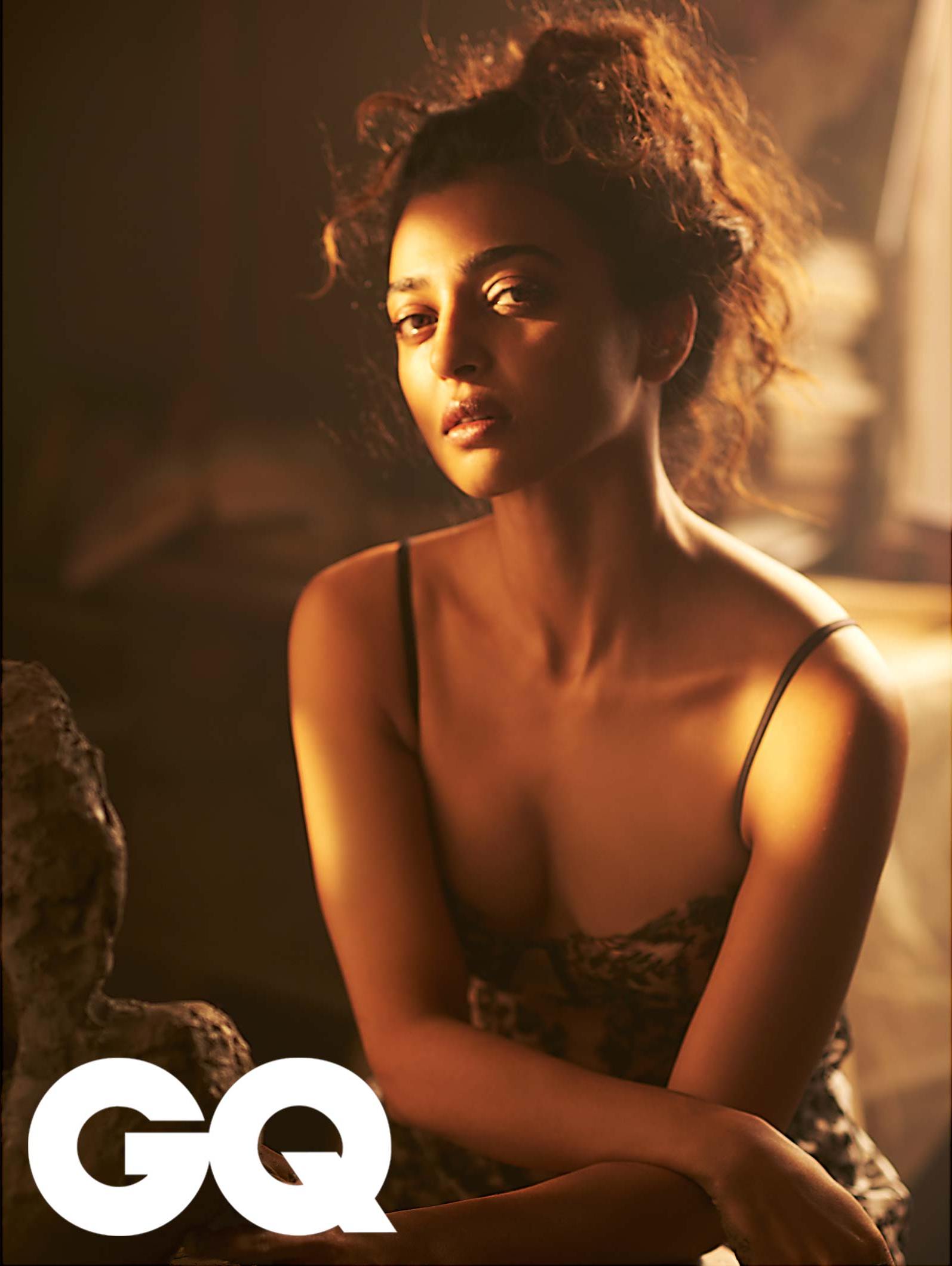 Radhika Apte Gq Hot Photo Shoot Ultra Hd Photos Stills Radhika Apte