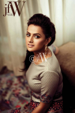 Shraddha Srinath Hot Photo Shoot For JFW Magazine July 2017 HD Photos