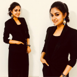 Keerthy Suresh New Latest HD Photos | Agnyaathavaasi Movie Heroine Keerthy Suresh Photo Shoot Images