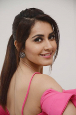 Rashi Khanna New Latest HD Photos | Touch Chesi Chudu Movie Heroine Rashi Khanna Photo Shoot Images