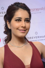 Rashi Khanna New Latest HD Photos | Touch Chesi Chudu Tholi Prema Movie Heroine Rashi Khanna Photo Shoot Images