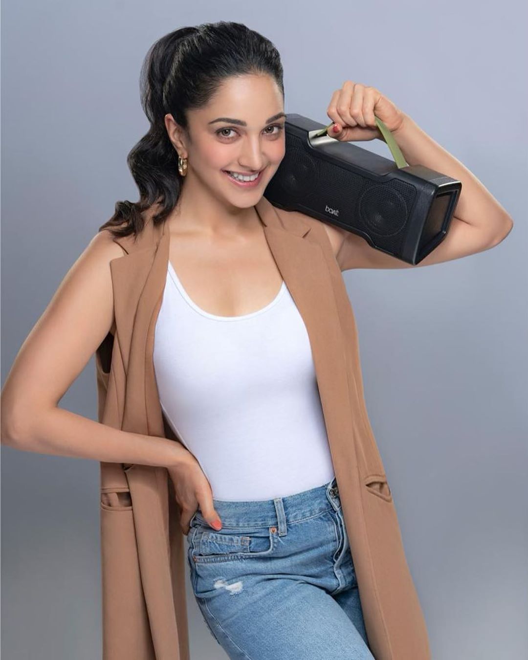 Kiara Advani New Latest HD Photos | Kabir Singh, Laxmi Bomb Movie
