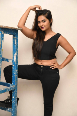 Neha Deshpande New Latest HD Photos | Dhada Puttistha Movie Heroine Neha Deshpande Photo Shoot Images