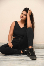 Neha Deshpande New Latest HD Photos | Dhada Puttistha Movie Heroine Neha Deshpande Photo Shoot Images