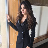 Nidhhi Agerwal New Latest HD Photos | Savyasachi Movie Heroine Nidhhi Agerwal Photo Shoot Images