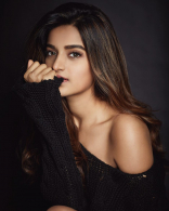 Nidhhi Agerwal New Latest HD Photos | Savyasachi Movie Heroine Nidhhi Agerwal Photo Shoot Images