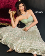 Karishma Tanna Latest Photo Shoot ULTRA HD Photos, Stills, Images, Gallery, Pics