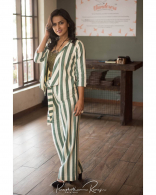 Shraddha Srinath New Latest HD Photos | Jersy Movie Heroine Shraddha Srinath Photo Shoot Images
