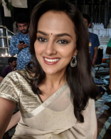 Shraddha Srinath New Latest HD Photos | Jersy Movie Heroine Shraddha Srinath Photo Shoot Images