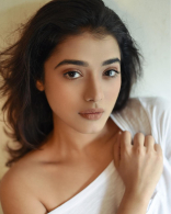 Ketika Sharma New Latest HD Photos | Romantic Movie Heroine Ketika Sharma Photo Shoot Images