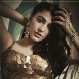 Shruti Haasan New Latest HD Photos | Srimanthudu, Krack Movie Heroine Shruti Haasan Photo Shoot Images